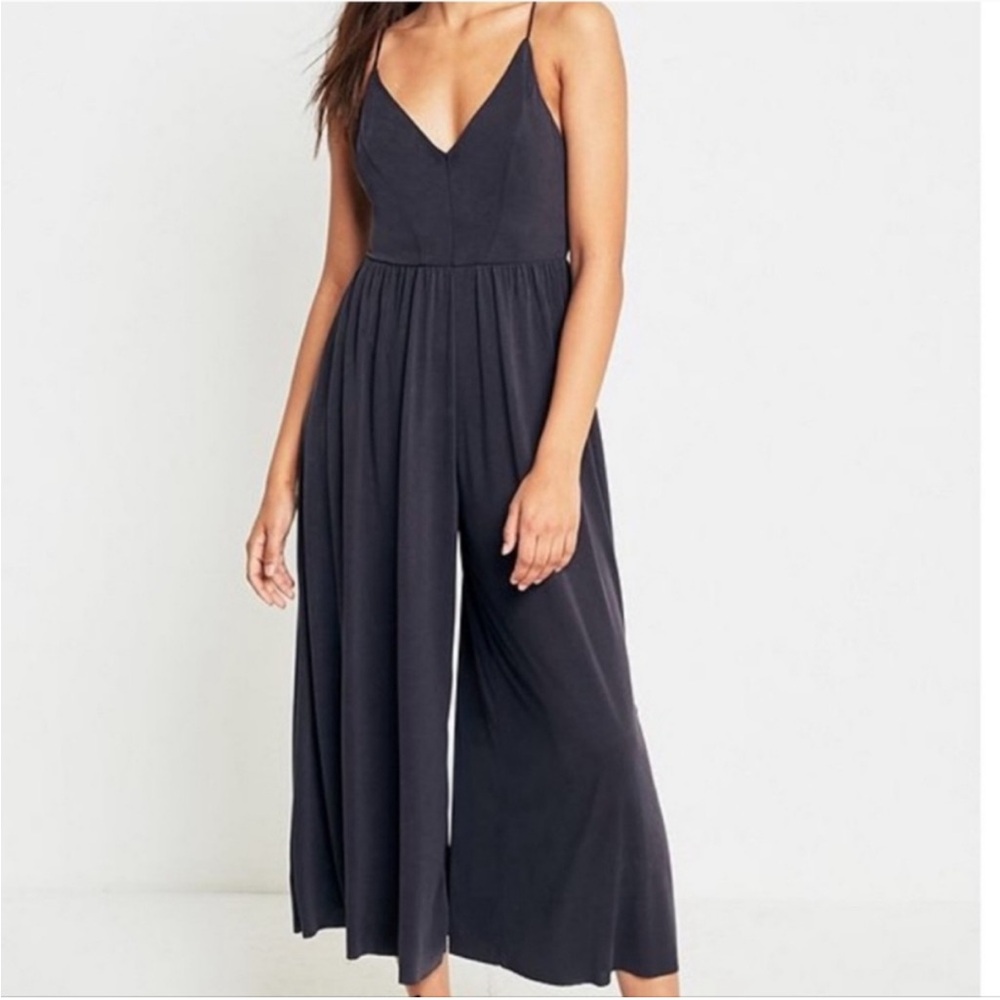 Silence + Noise | Urban Outfitters | Wide Leg Romper/Jumpsuit Size Small